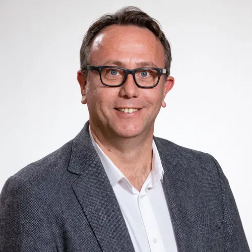 Thomas Dobousek Thomas Dobousek